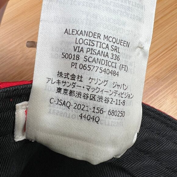Alexander McQueen Graffiti Cap Black/Red Size S - Picture 7 of 9